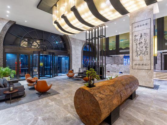 Mans Junlan International Hotel 26/31