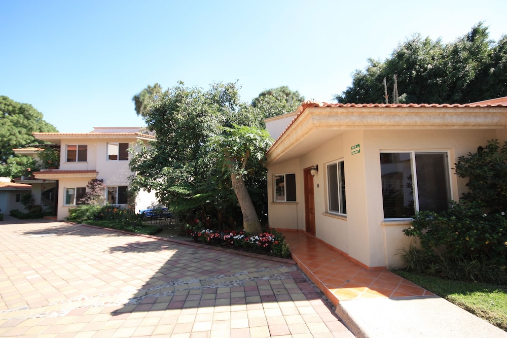 Alcazar Suites 29/30