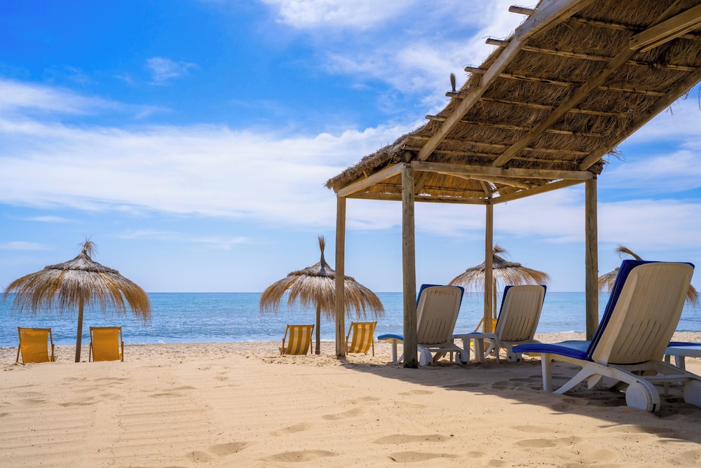 Bel Azur Thalasso & Bungalows 47/50