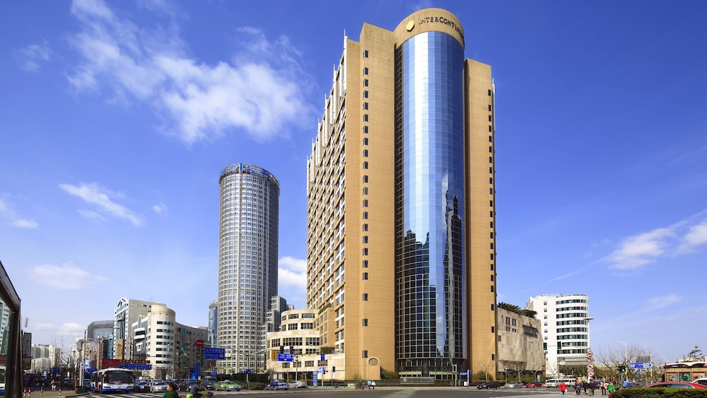Intercontinental Shanghai Pudong 30/78