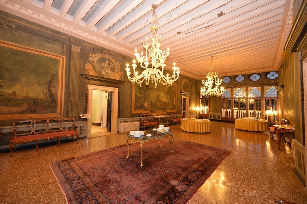 Ca Sagredo Hotel 60/84