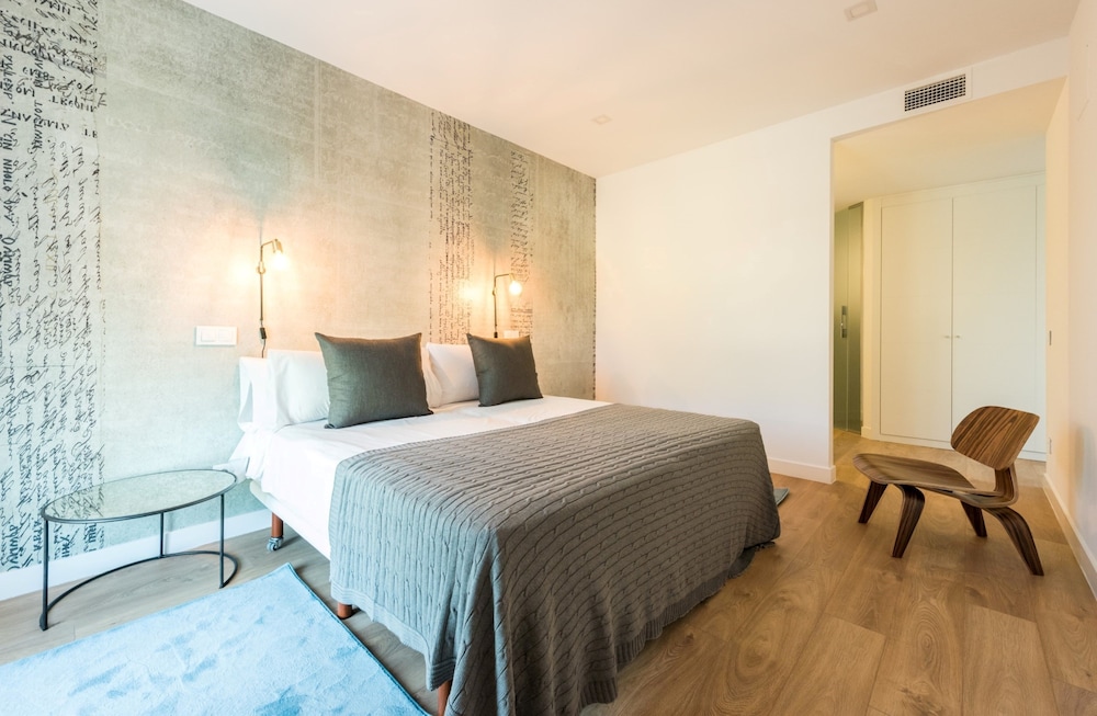 Apartment Plaza Espana Skyline By Be Mate 16/74