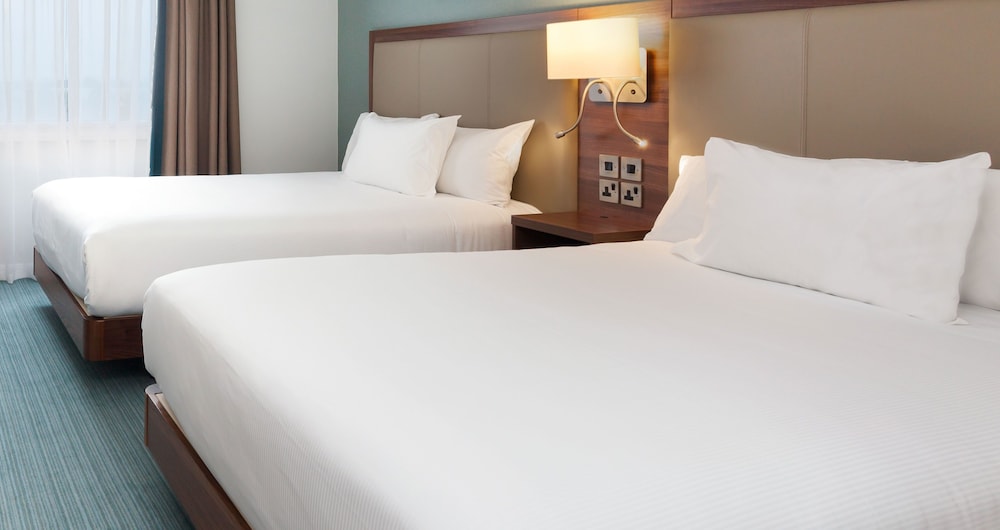 Hilton Garden Inn London Heathrow Airport 8/44