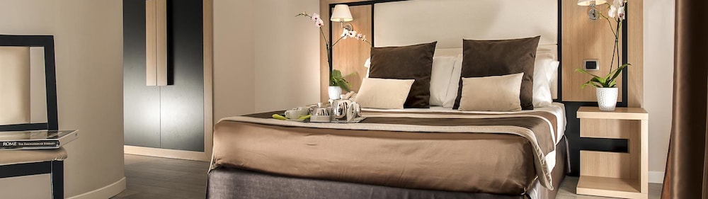 Demetra Hotel 24/72
