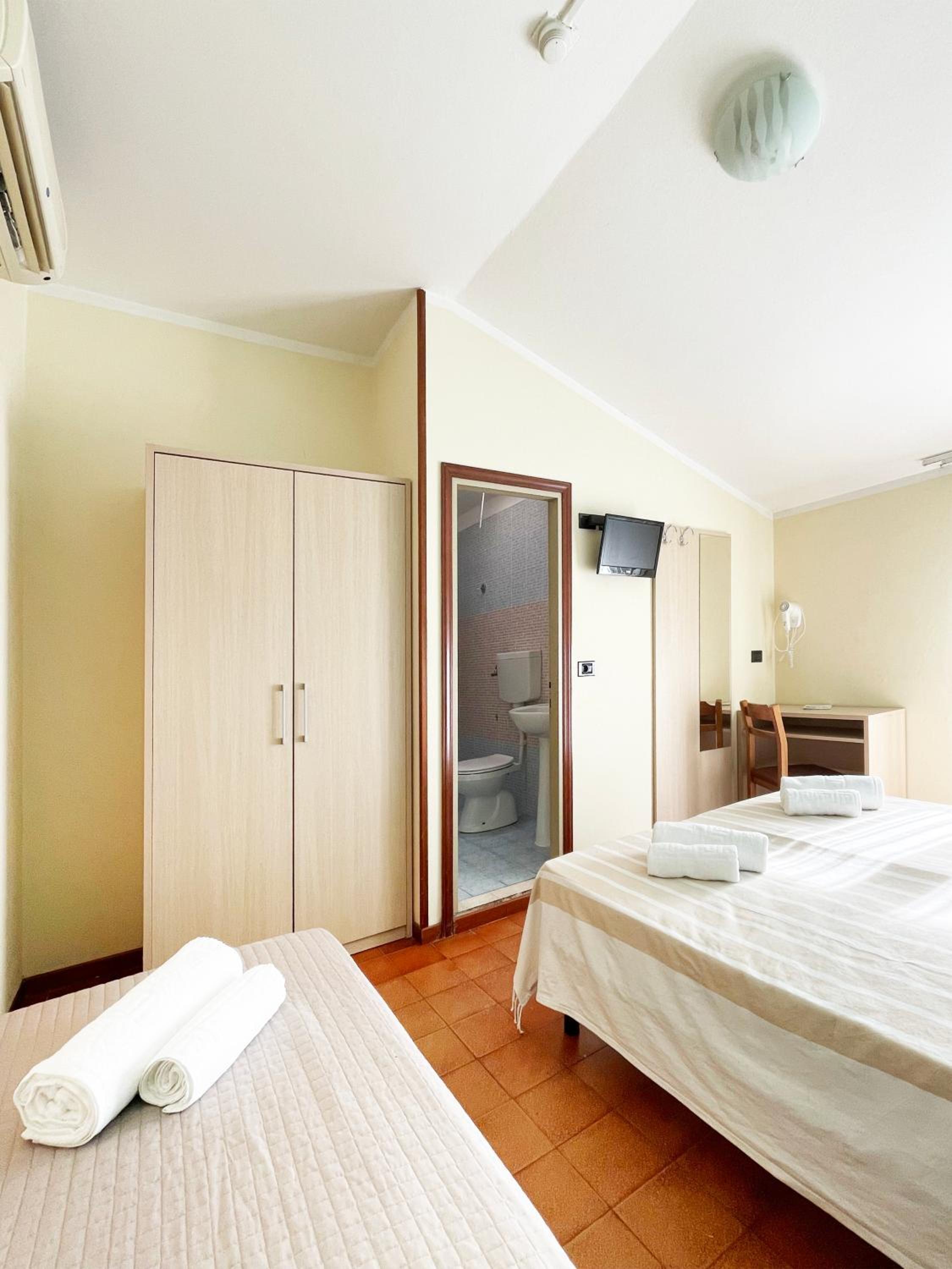 Hotel Reale 12/55