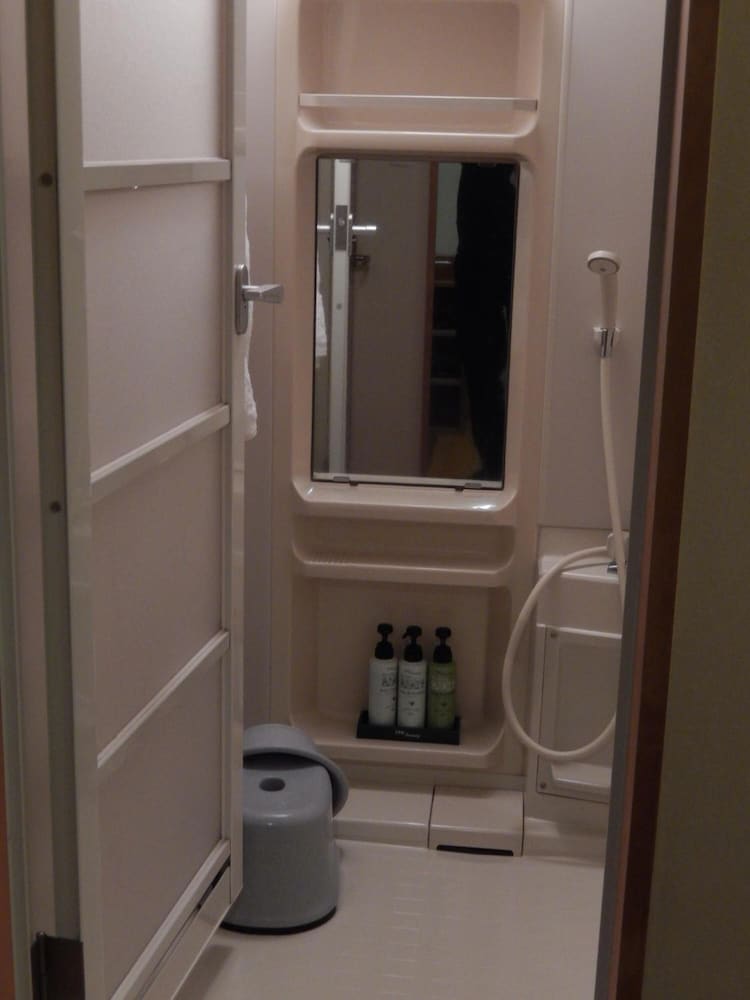 Hotel Daisen Shirogane 59/60