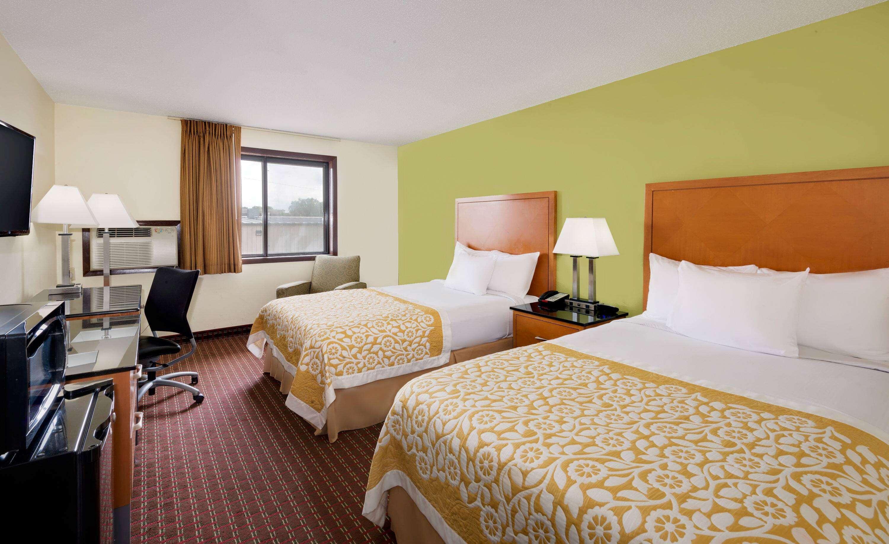 Studio, Suite, 2 Double Beds