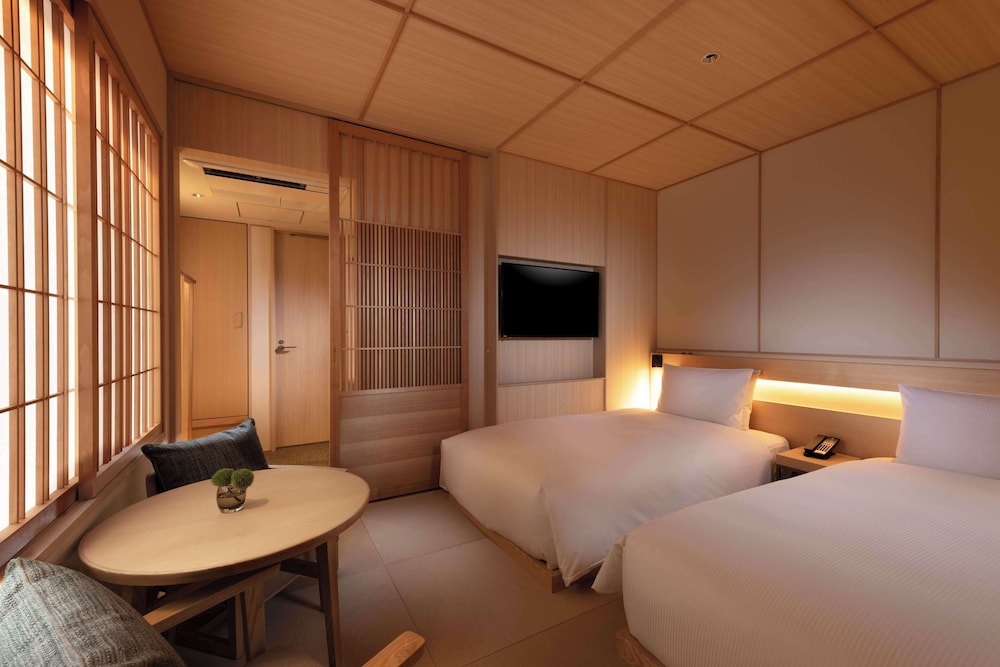 DELUXE, TWIN BEDS, TATAMI