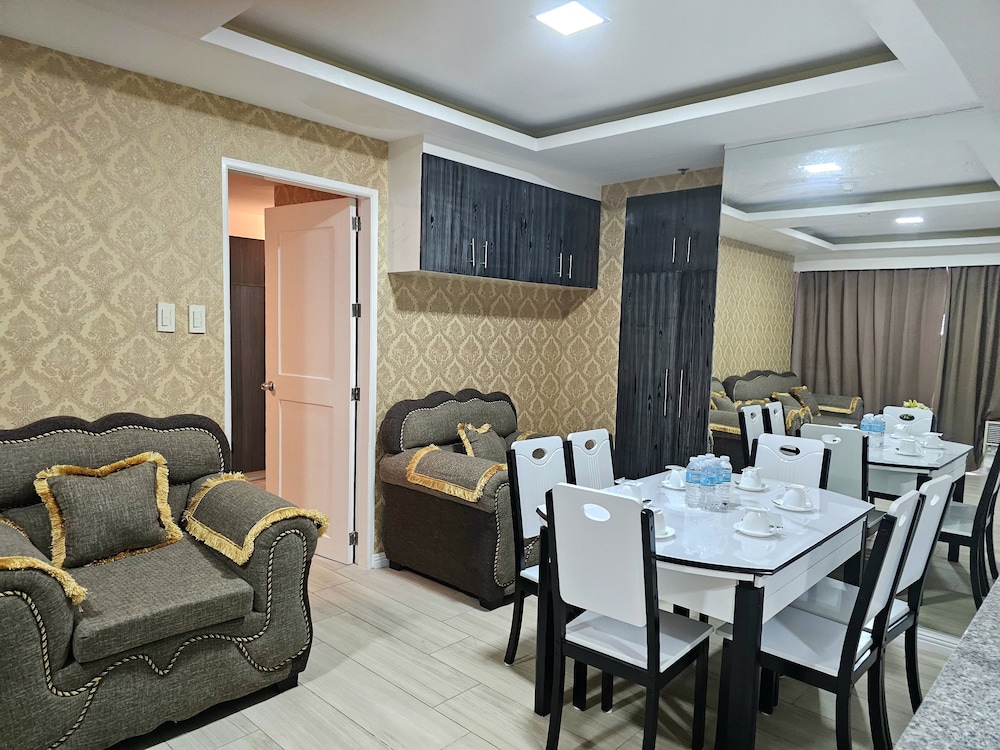 Jmm Grand Suites 37/50