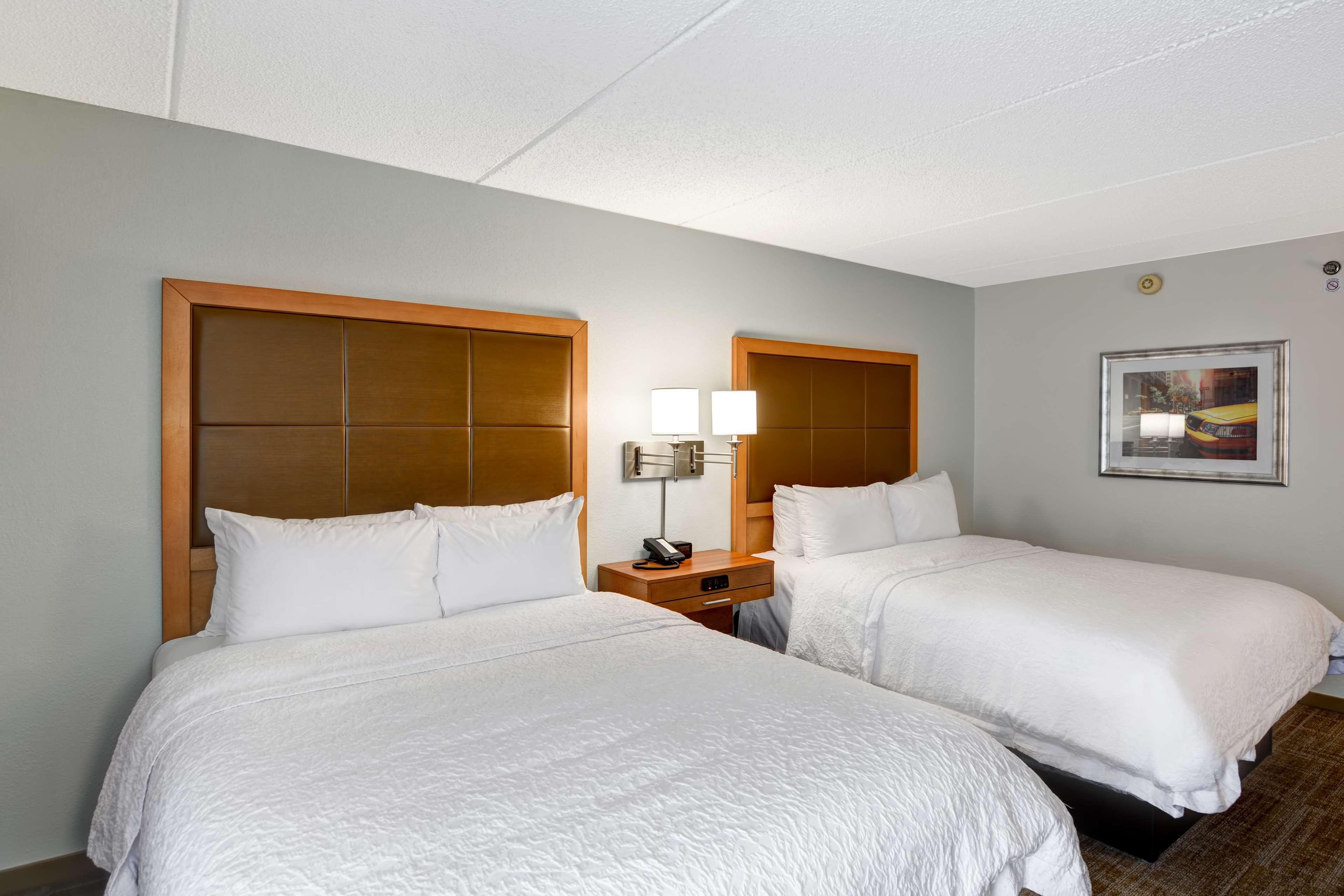 ROOM, 2 QUEEN BEDS