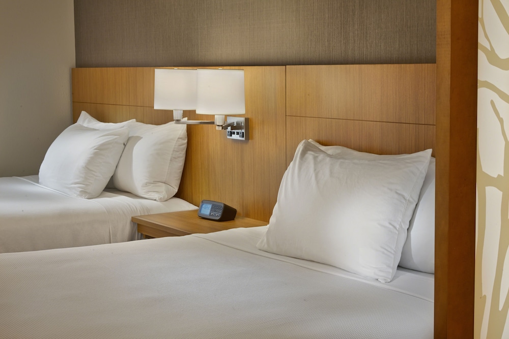 Hyatt Place Warwick/Providence Airport 14/58