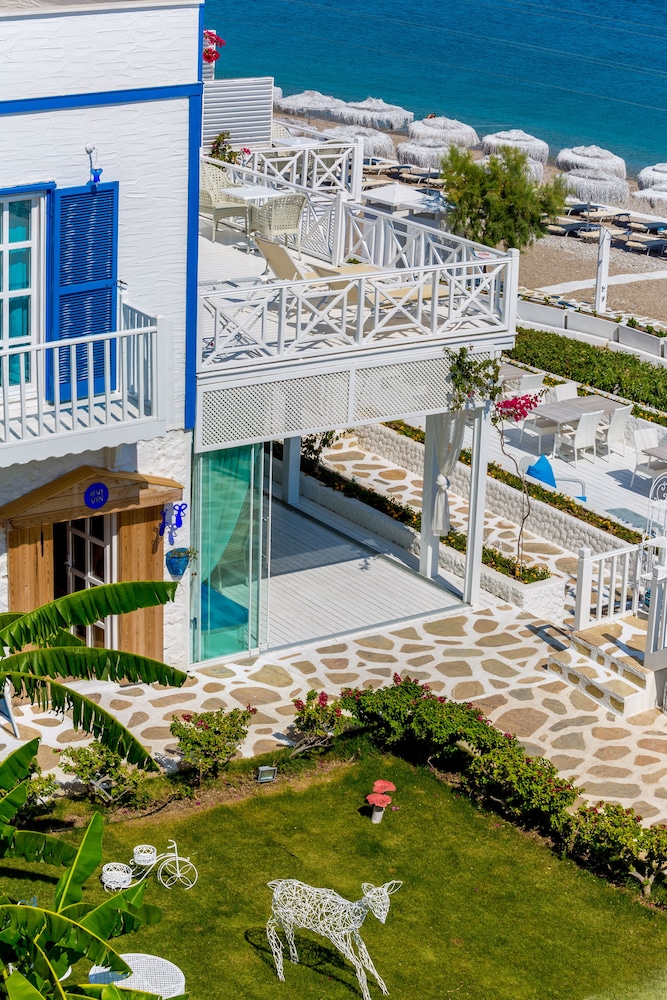 OTEL MAVI BEYAZ 3/50