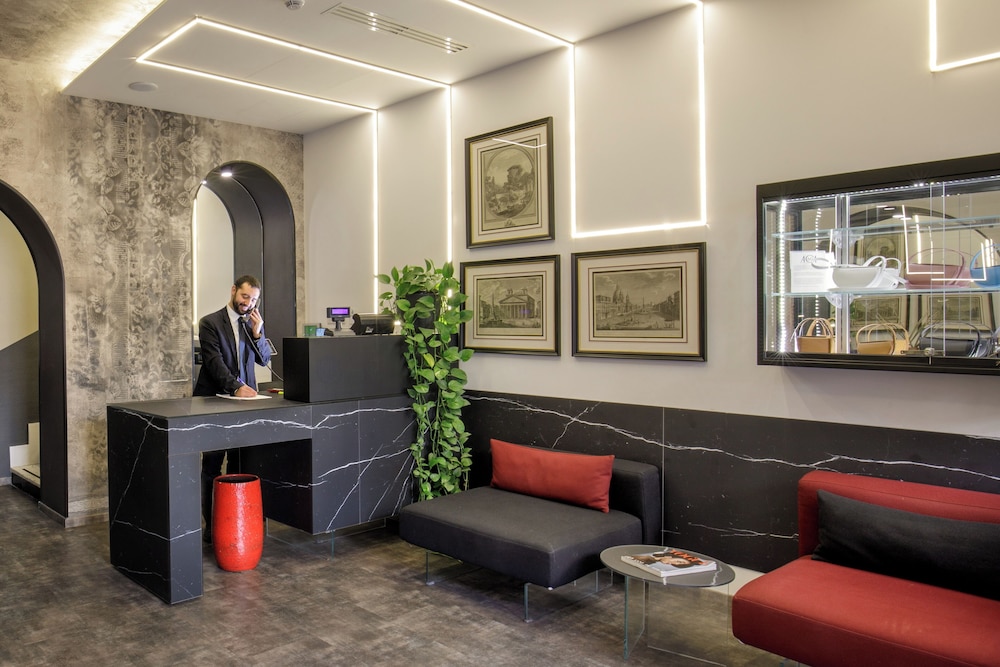 Hotel Regno 17/36