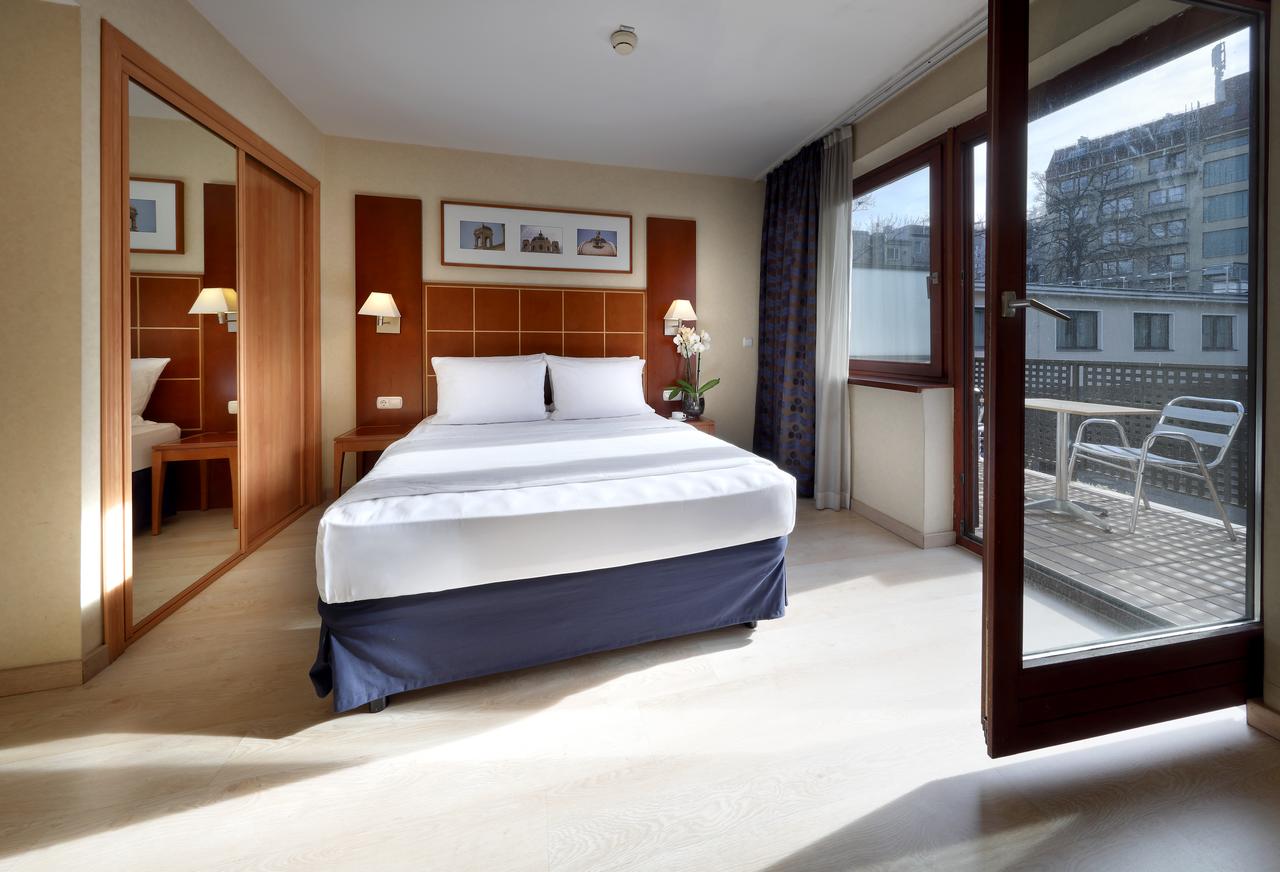 Room, Double or Twin Bed, Balcony