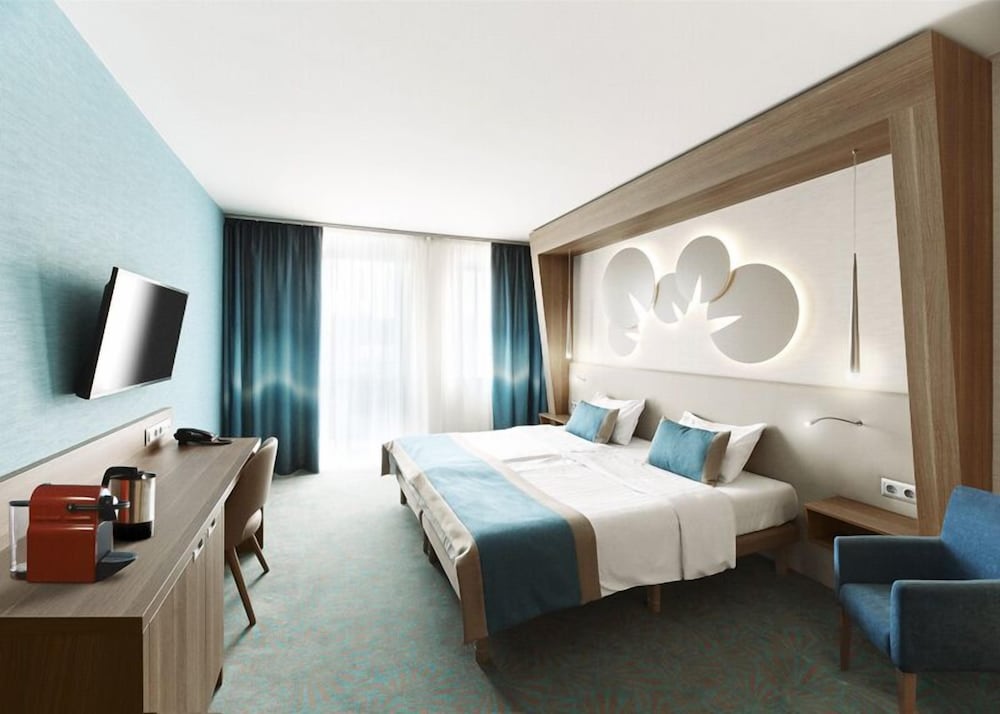 Hotel Europa Fit superior 8/69