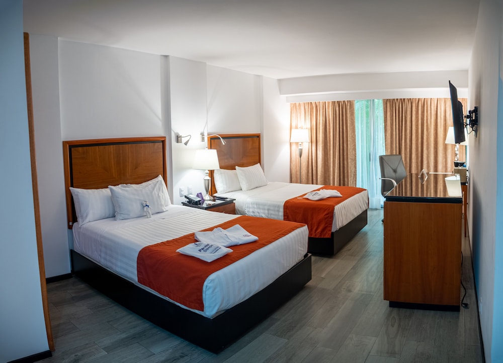 HS HOTSSON Hotel Tampico 16/55