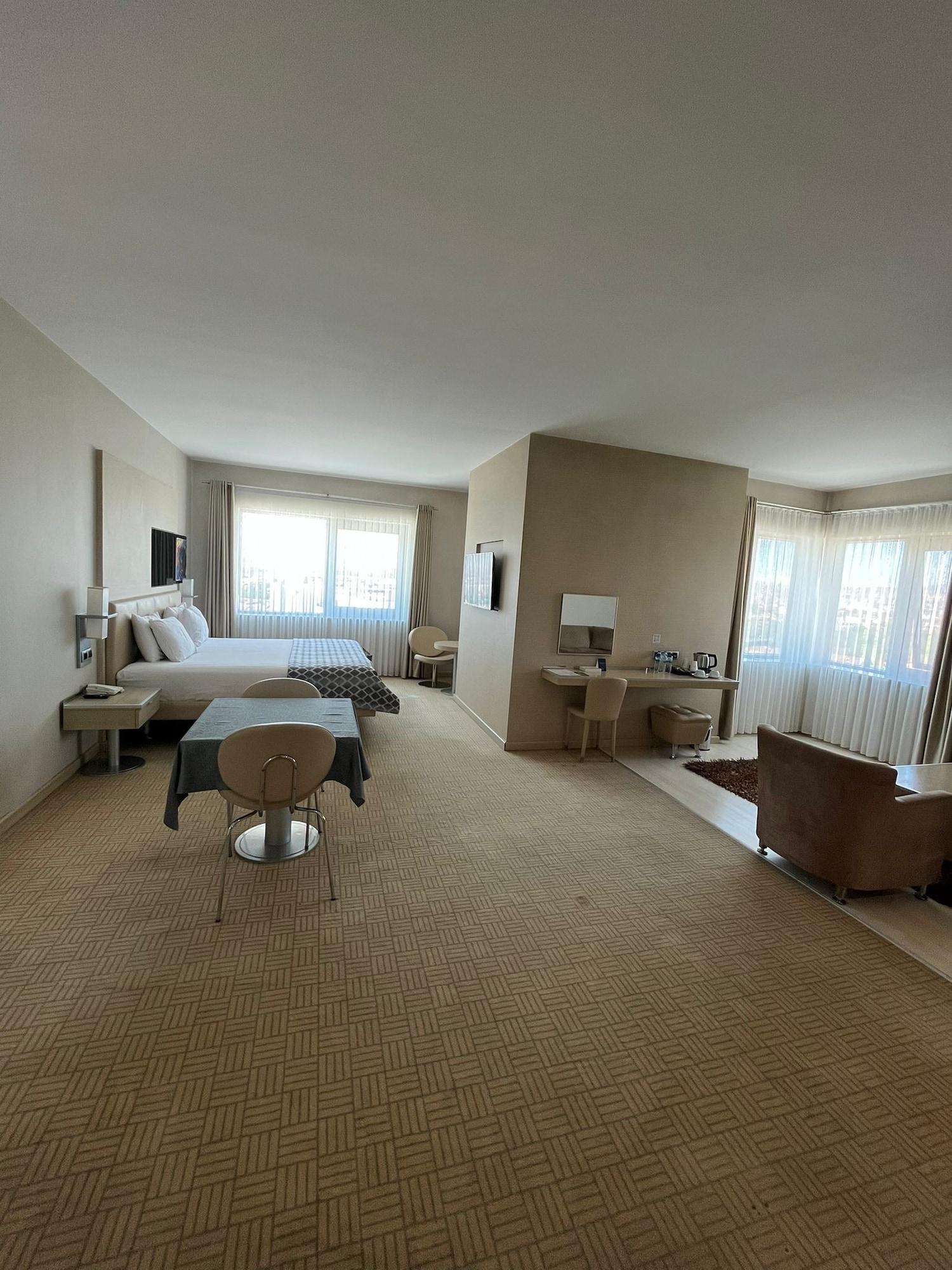 Anitta Hotel 17/33