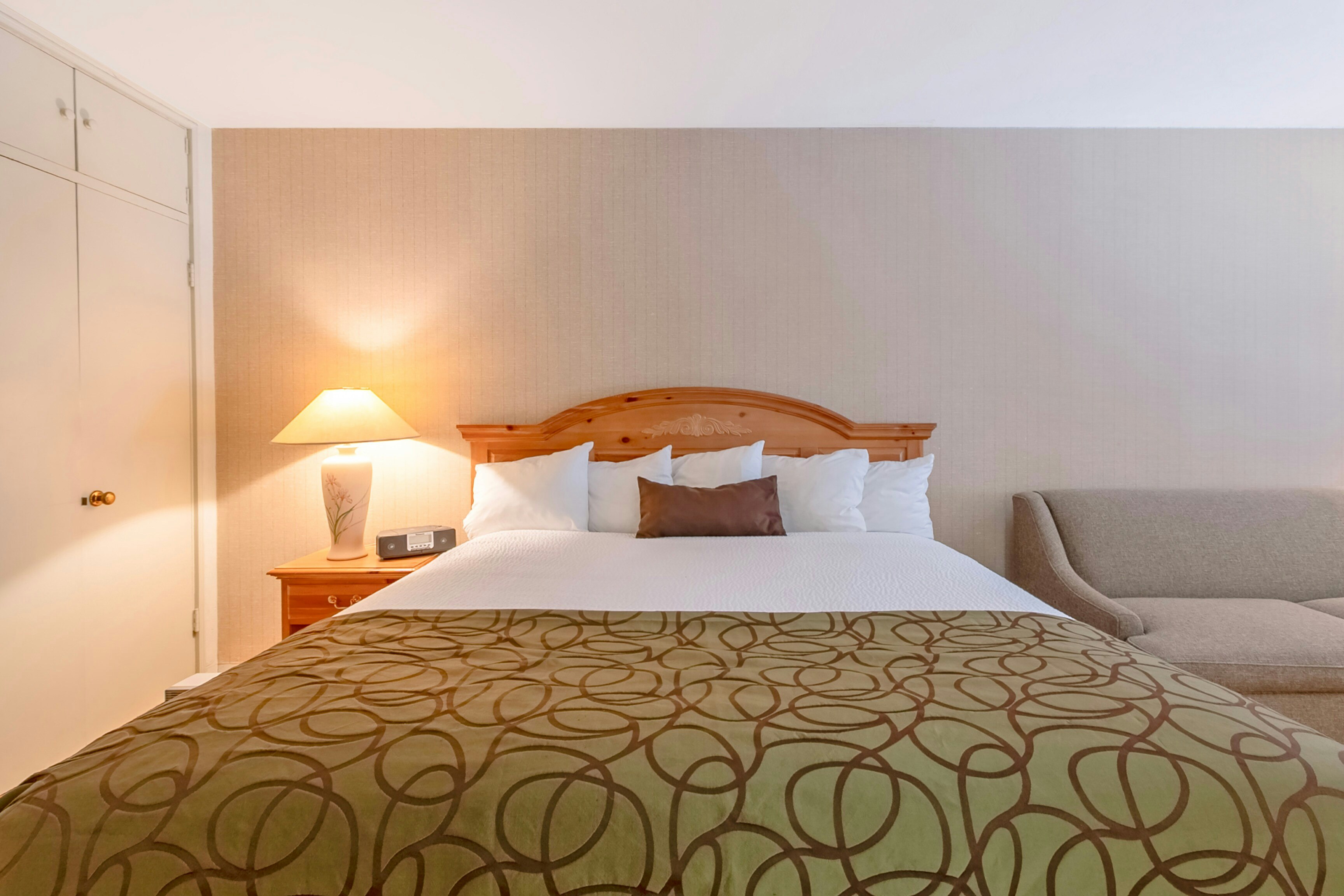 Historic Coronado Motor Hotel by OYO 16/86