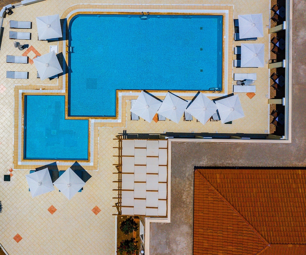 Messina Resort 10/47
