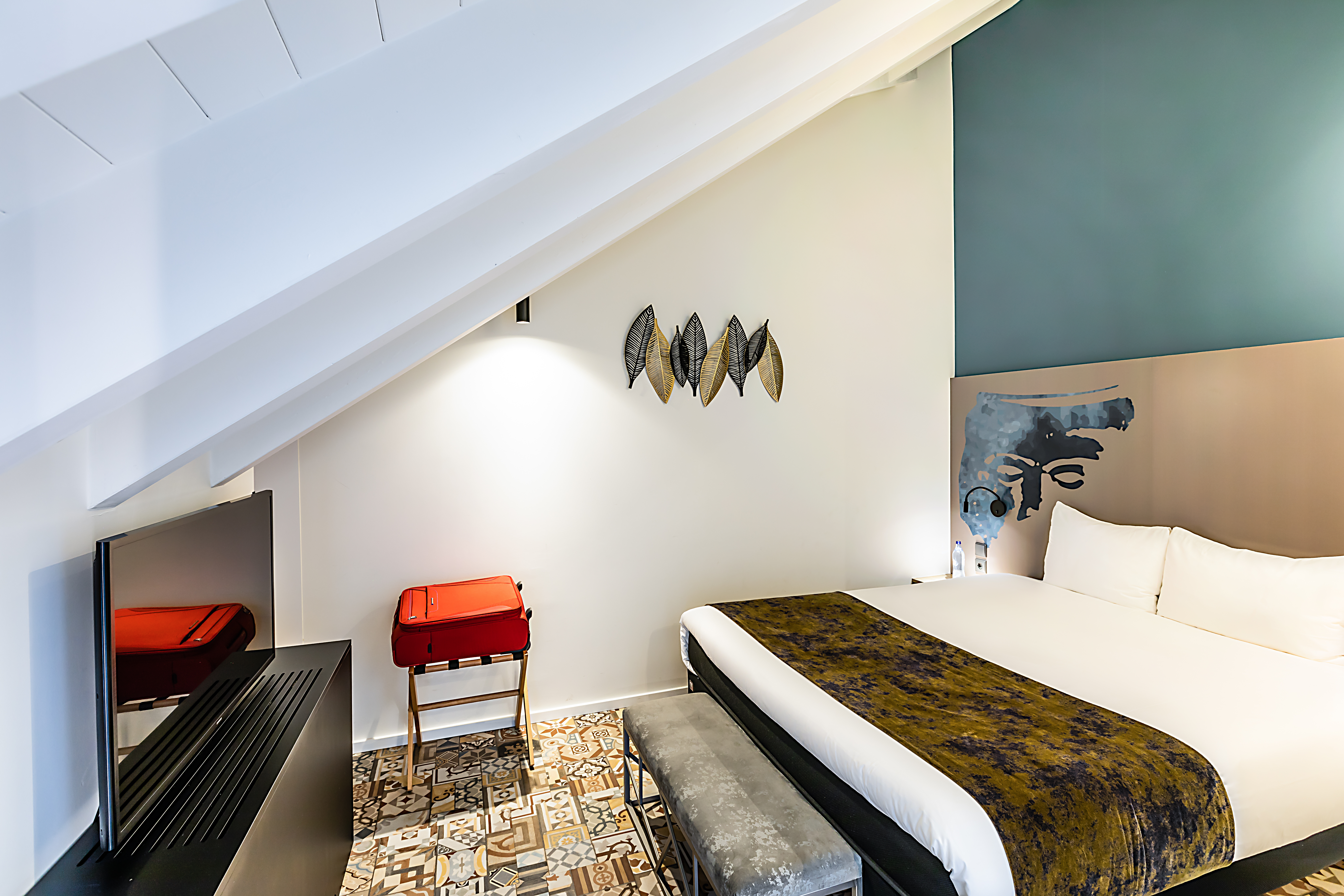Room, Double Bed