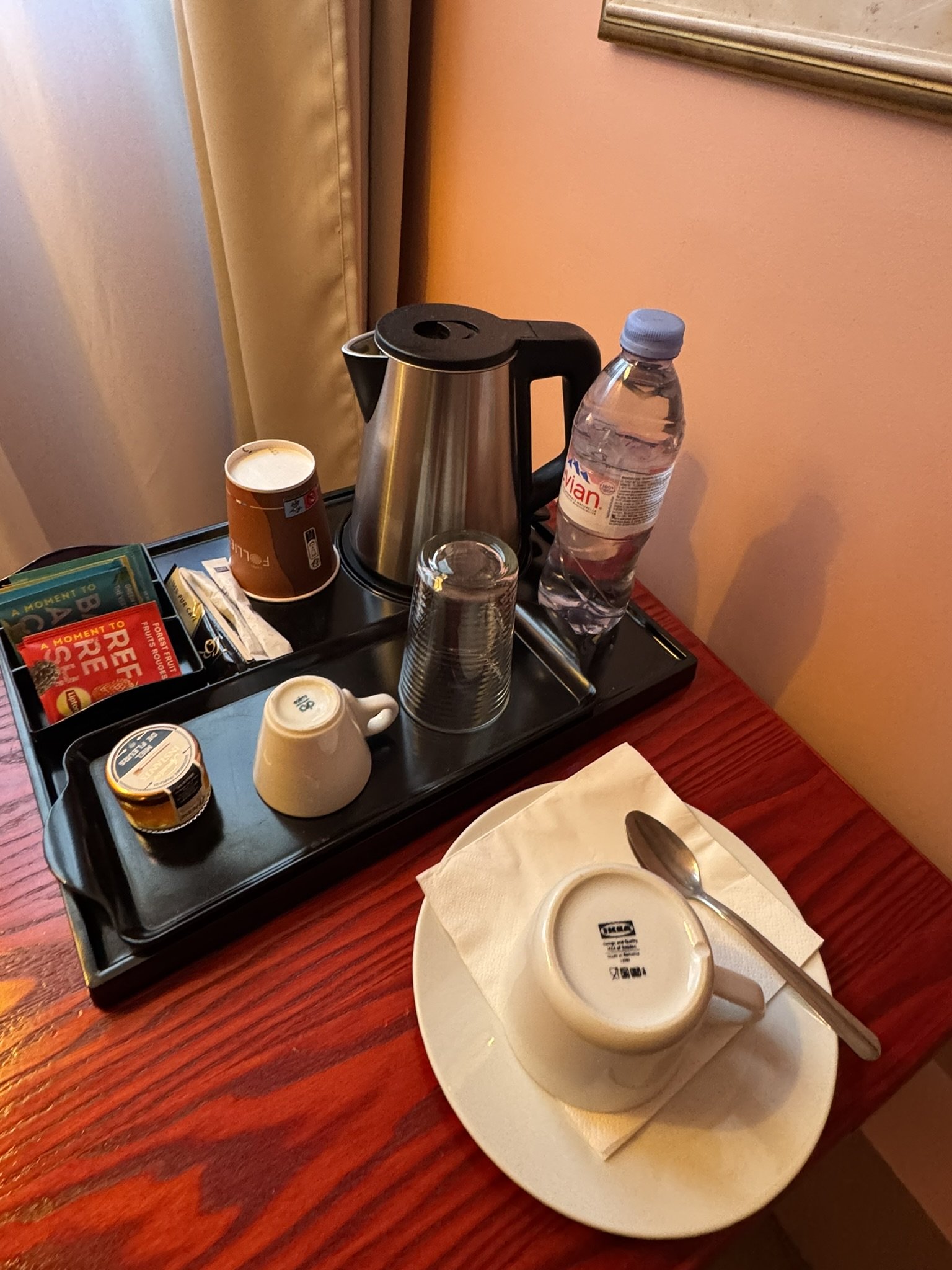 Hotel Petit Saint Honore 23/28
