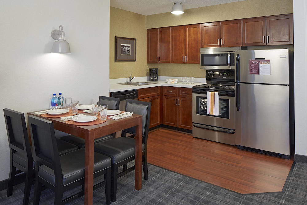 Residence Inn Minneapolis Downtown at The Depot 27/41