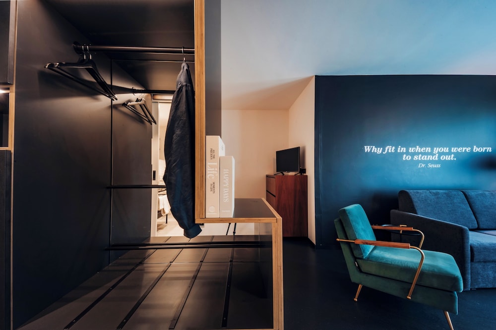 The Spot Serviced Apartments 23/47