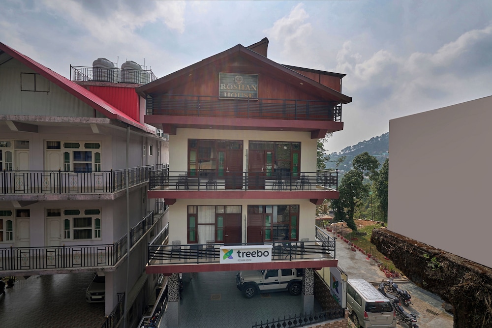 Treebo Roshan House 6/49