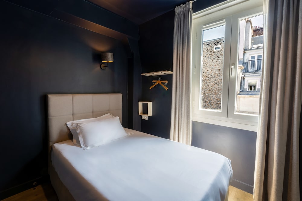 Hotel Maat Etoile 9/54