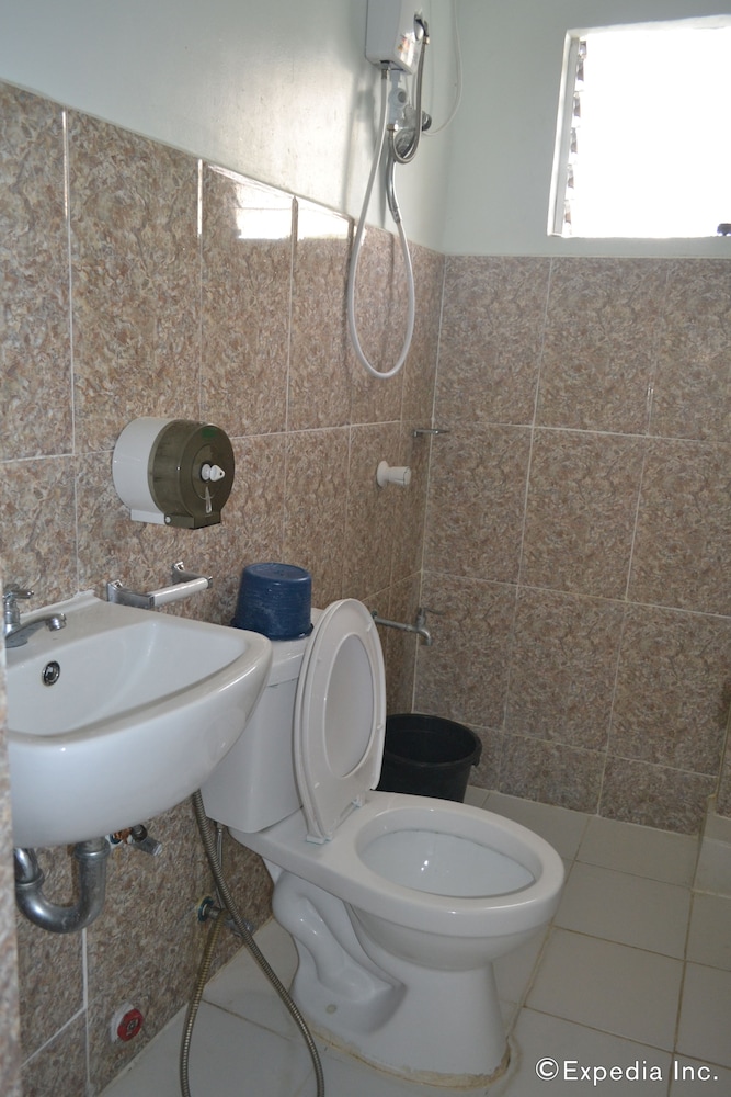 Pearl Suites 25/46