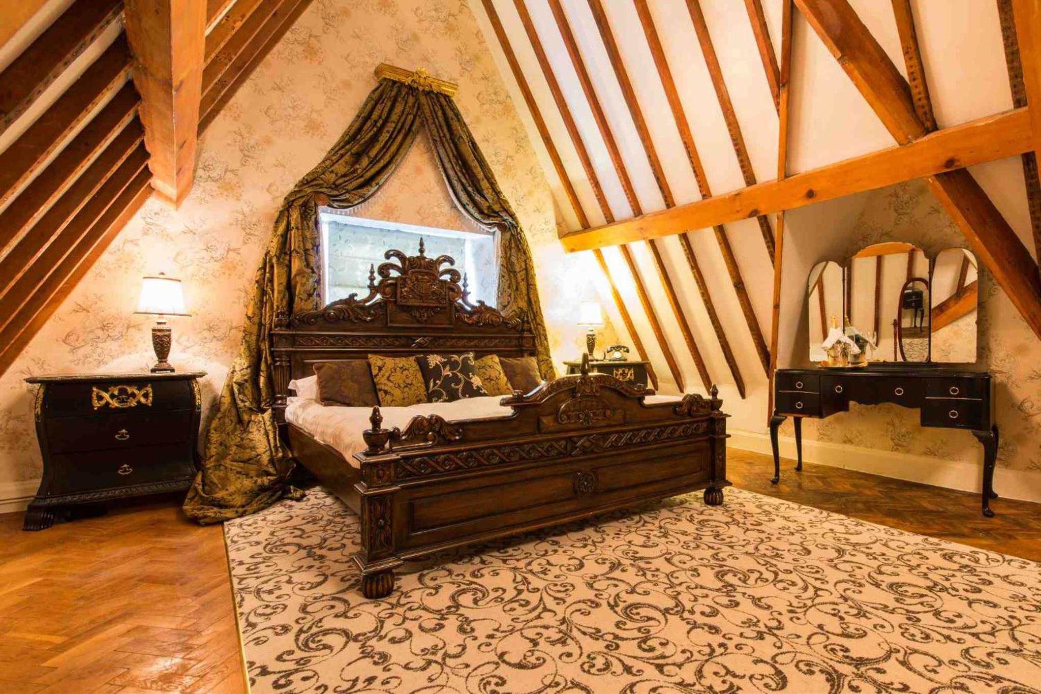 Maenan Abbey Hotel 32/44