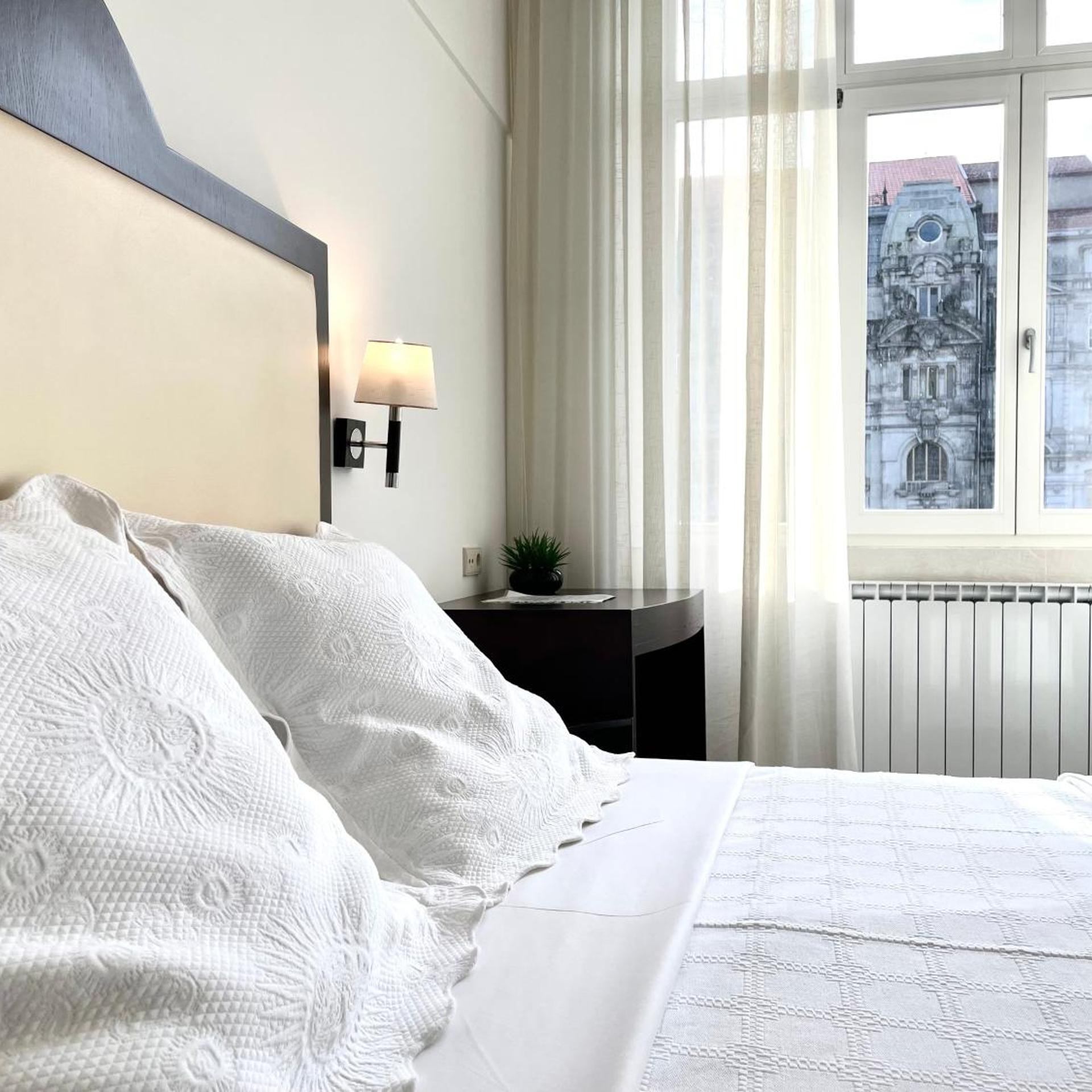 غرفة سوبيريور بسرير مزدوج بإطلالة، Universal Hotel 6/10