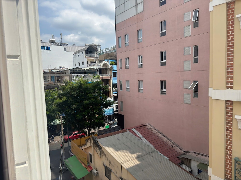 A25 Hotel - 29 Le Thi Hong Gam 40/48