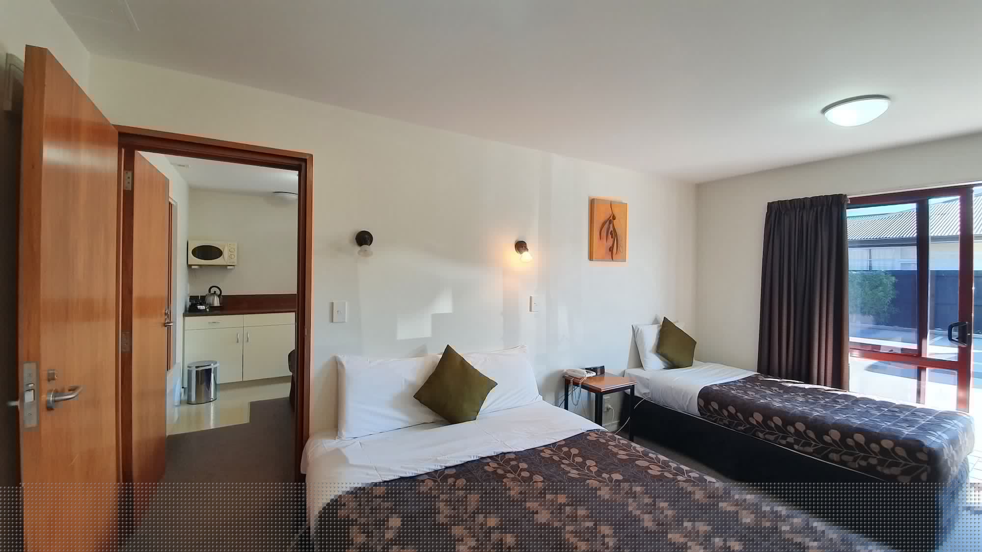 FAMILY, STUDIO, DOUBLE BED