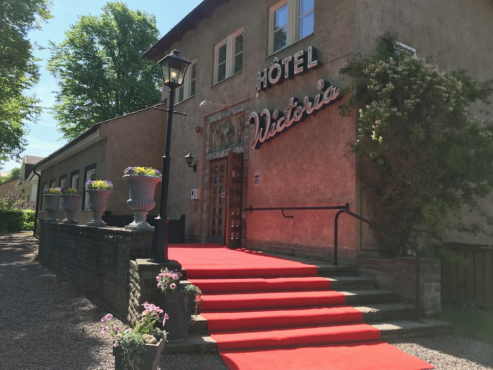 Hotel Wictoria 1/45