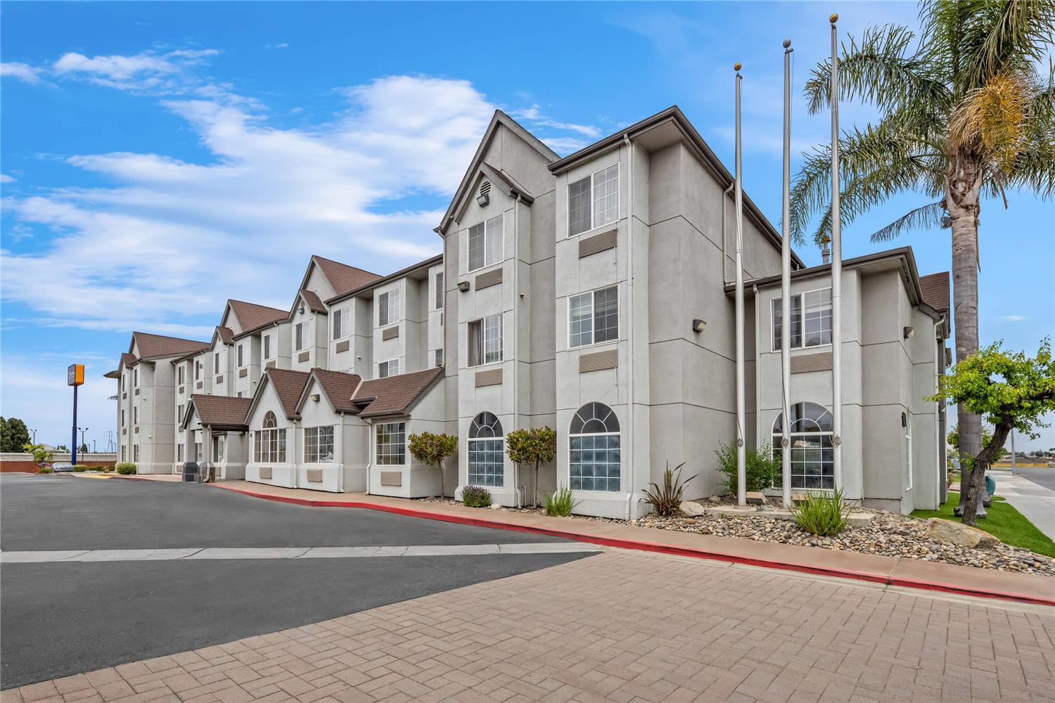Comfort Inn & Suites Salinas City Center Area 42/45