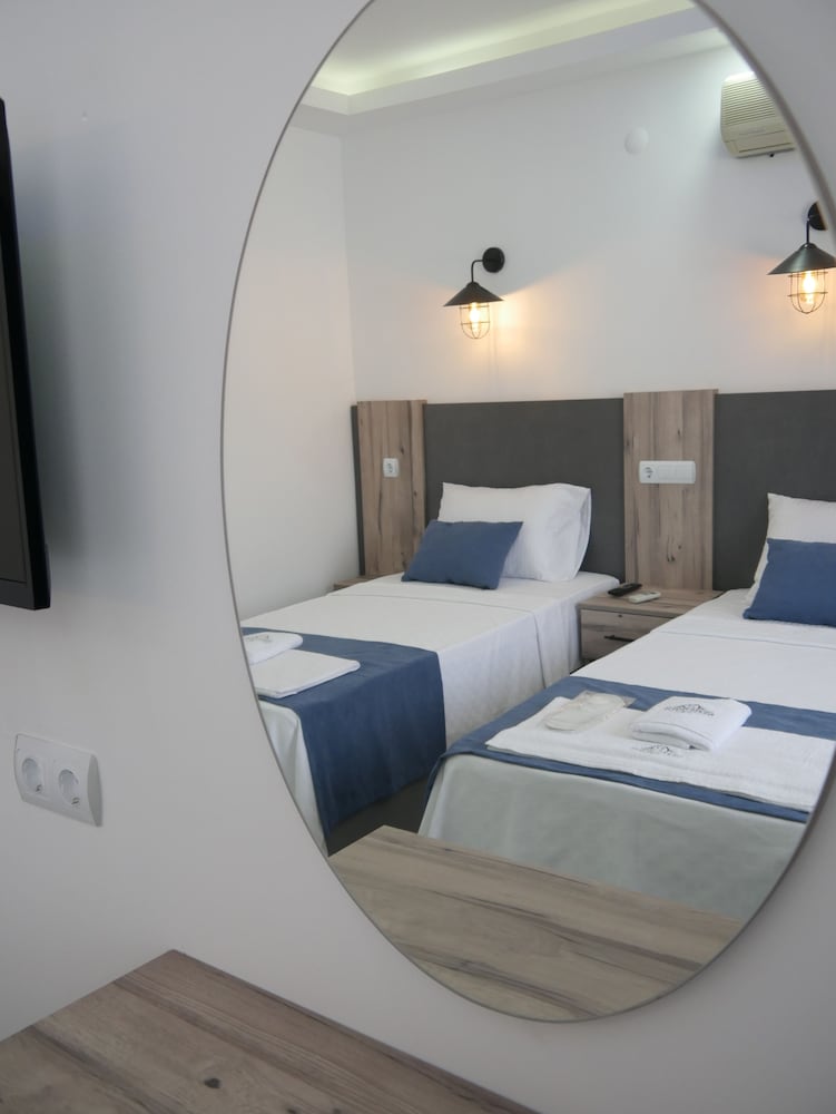 Nefis Hotel 19/60