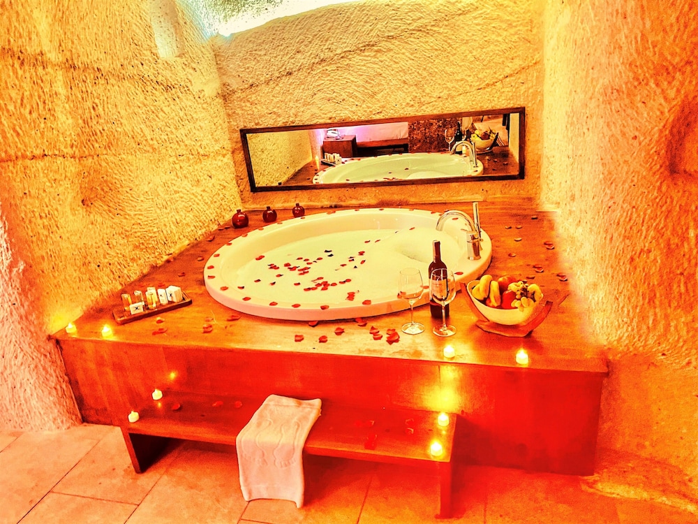 Doors Of Cappadocia 20/50