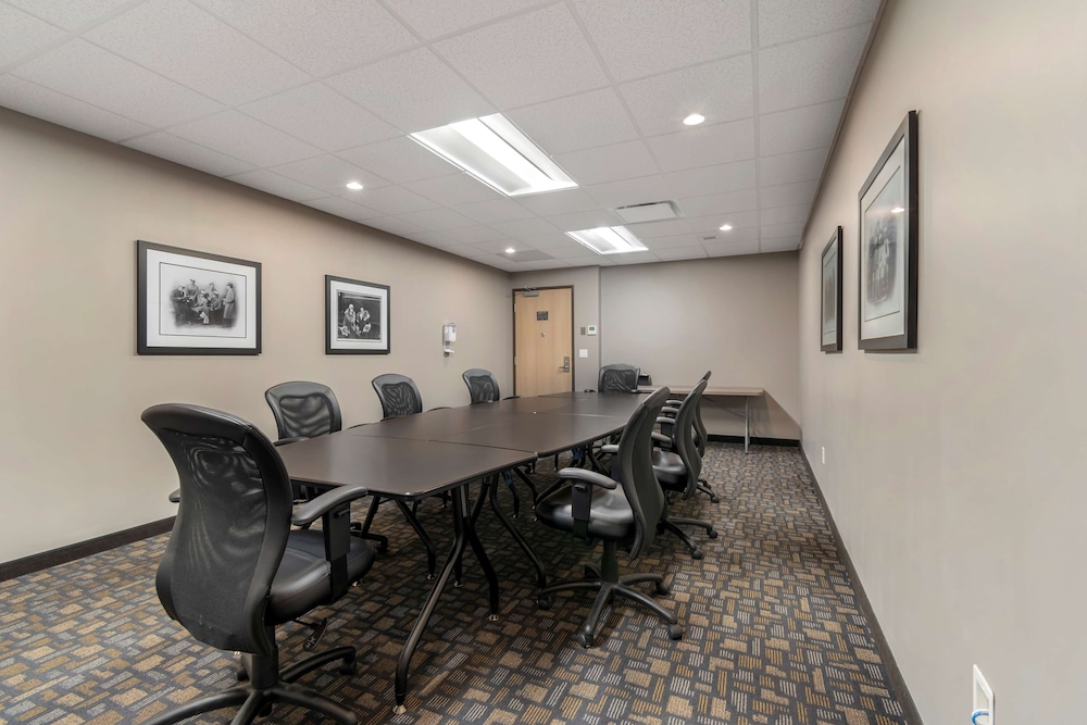 Best Western Plus East Side 54/69
