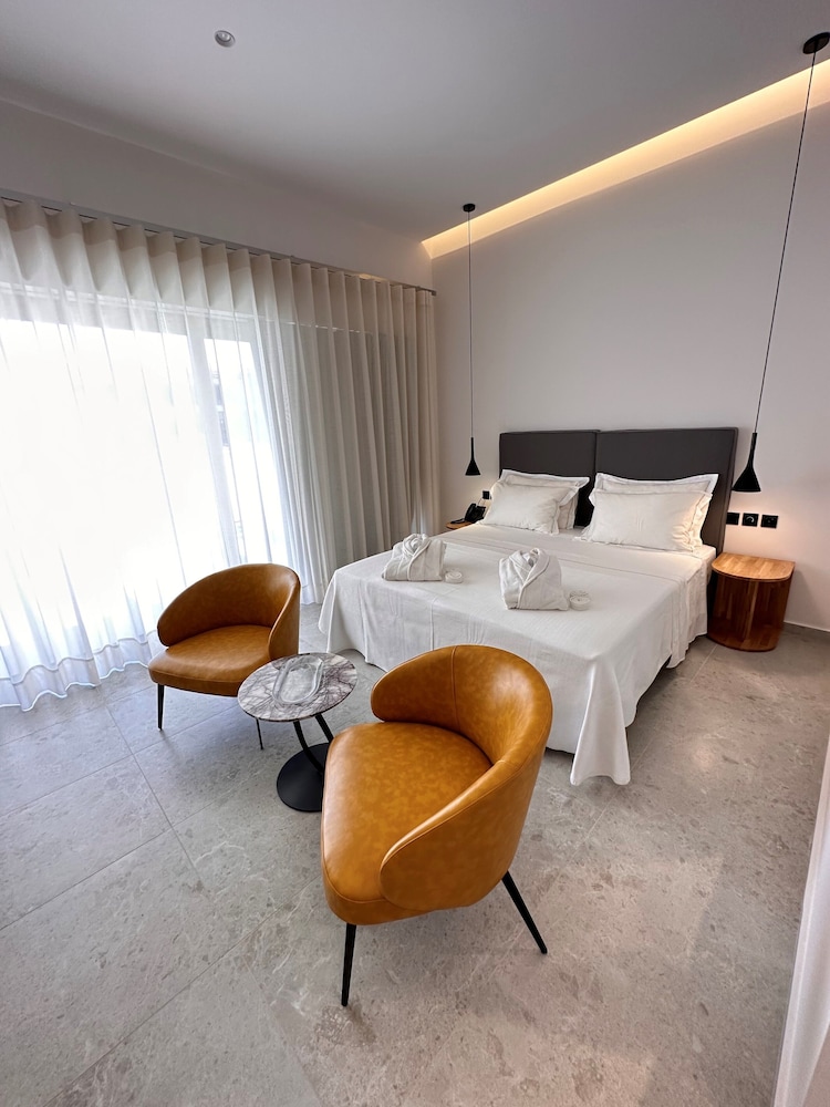 Grand Elis Hotel 11/50