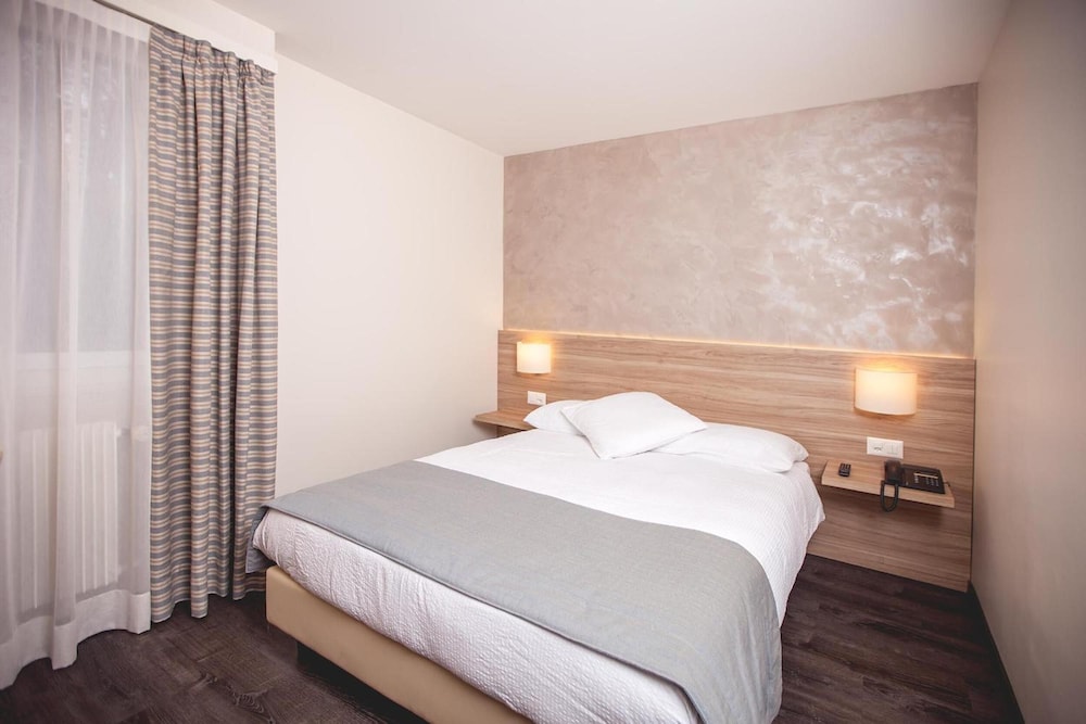 Hotel de Chailly 14/49