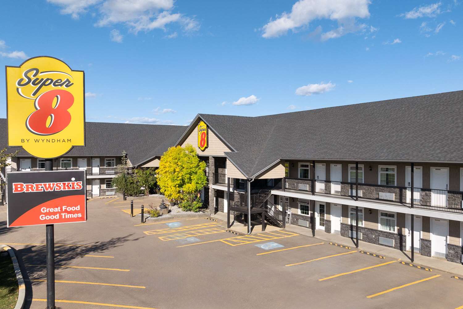 Super 8 By Wyndham Fort Mcmurray 31/31