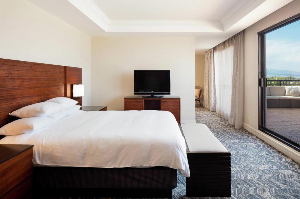 Presidential, Palace, Suite, King Bed, Ocean View, Accessible