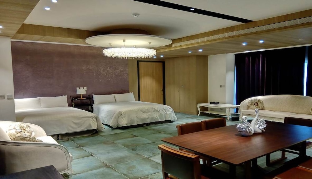 THE SUITES TAITUNG 23/33
