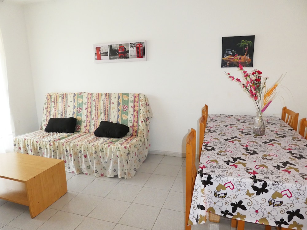 Apartamentos Tierra de Irta 3000 32/70