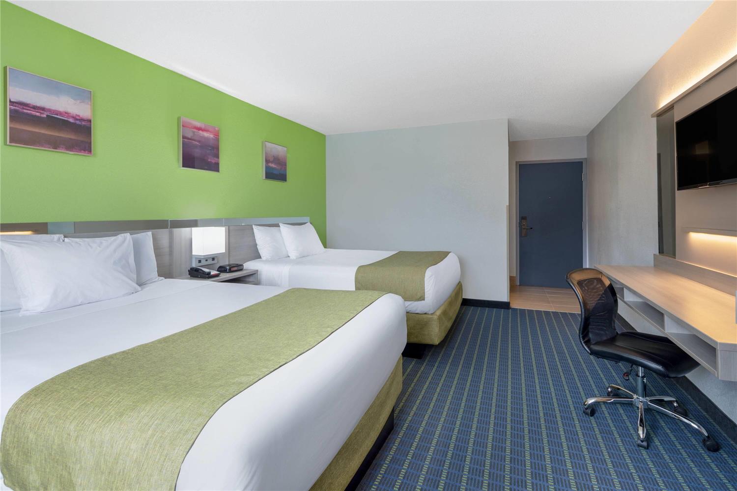 Microtel Inn Suites By Wyndham Cornelius Lake Norman 5/23