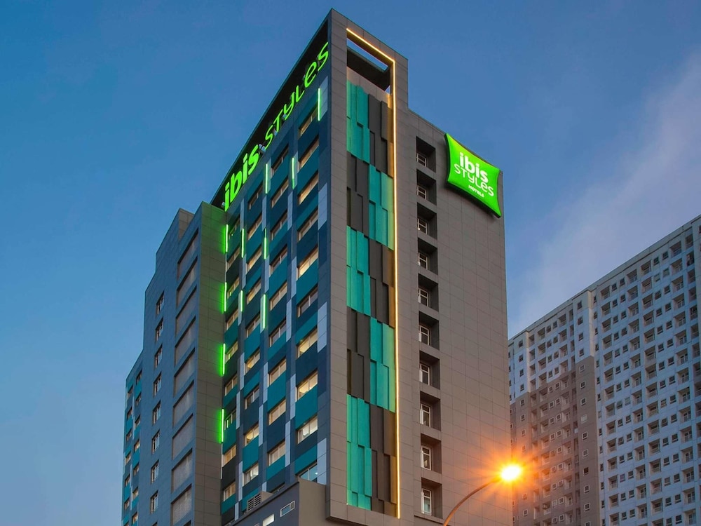 Ibis Styles Bekasi Jatibening 6/72