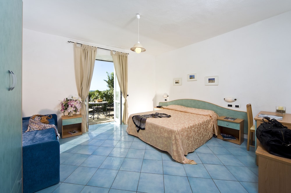 HOTEL POGGIO DEL SOLE 32/56