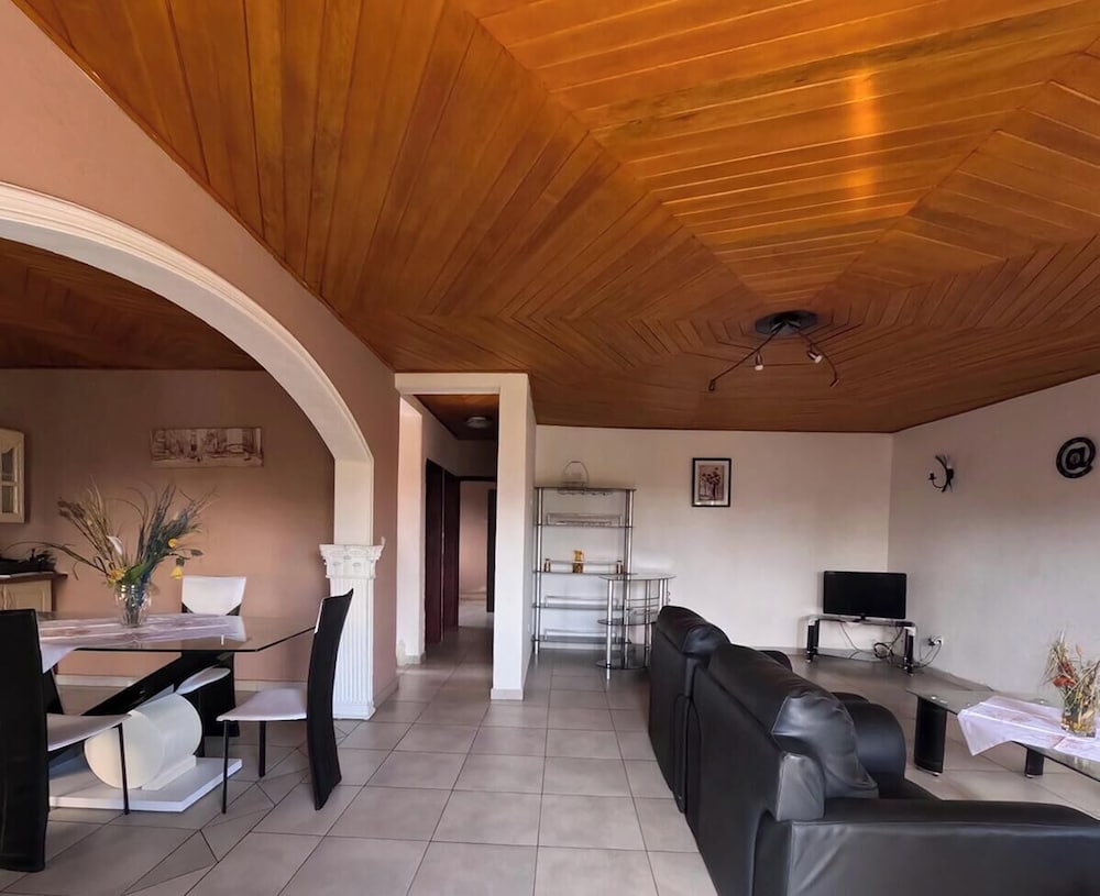 EXCLUSIVE, APARTMENT, DOUBLE BED, GARDEN VIEW