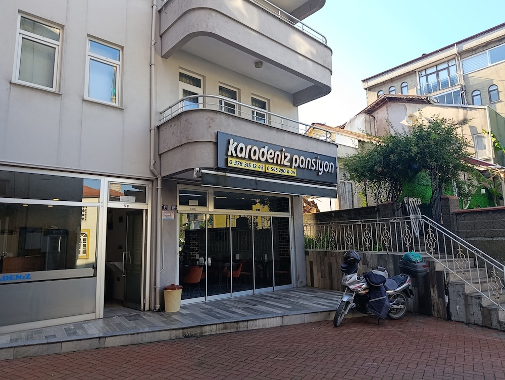 Karadeniz Pension 27/48